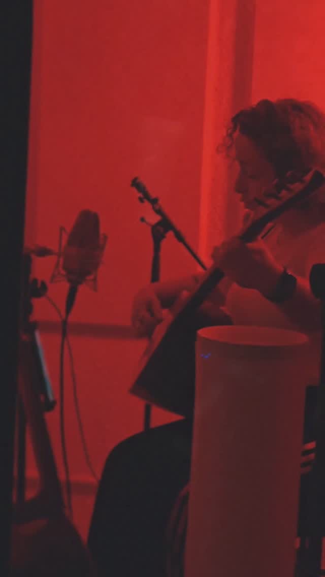 Post 4 by C E R E N   B O Z K U R T on Instagram (video)