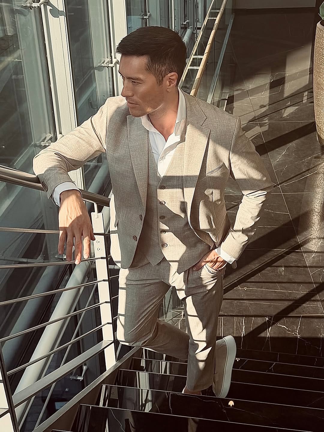 Post 6 by Dr. med. Alexis Kauth on Instagram (image)