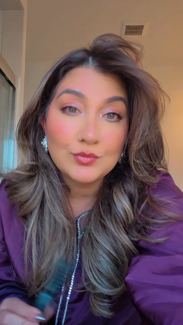 Post 4 by 𝓐𝓷𝓾𝓶 𝓡𝓲𝔃𝔀𝓪𝓷 | Toronto Blogger on Instagram (video)