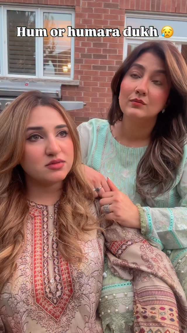 Post 2 by 𝓐𝓷𝓾𝓶 𝓡𝓲𝔃𝔀𝓪𝓷 | Toronto Blogger on Instagram (video)