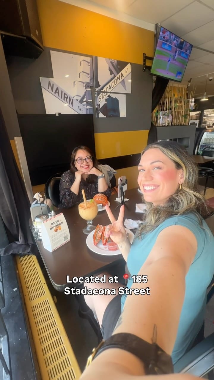Post 2 by Leslie Nicole on Instagram (video)