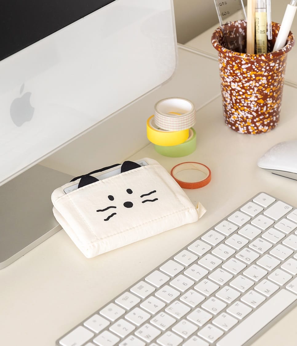 Post 9 by Your Dream Desk on Instagram (carousel)