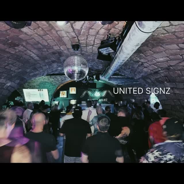 Post 8 by Deckz Dj on Instagram (video)