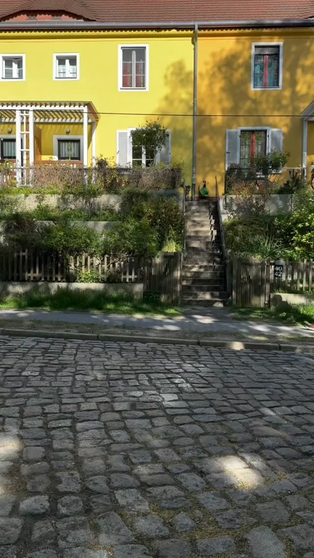 Post 10 by IGers of Berlin © on Instagram (video)