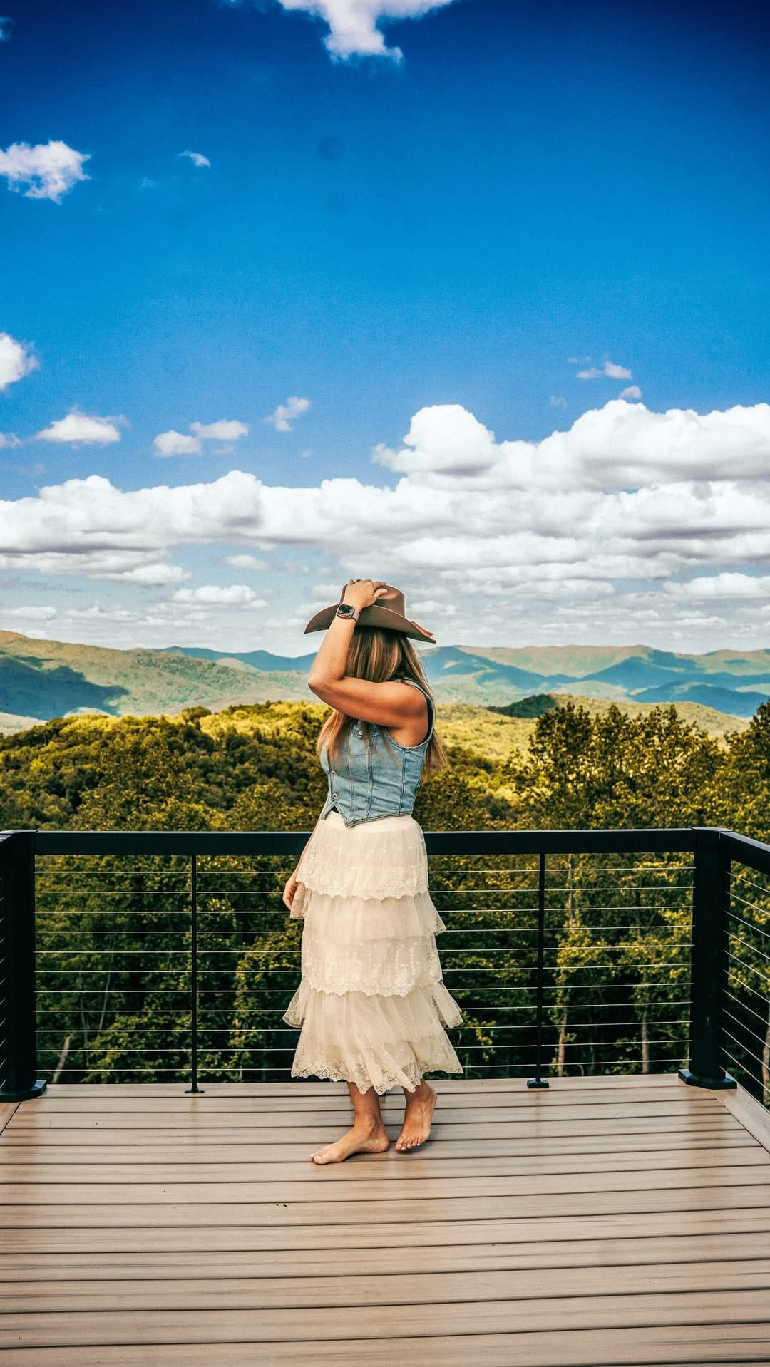 Post 7 by Erica Lewis (Purdy) on Instagram (video)
