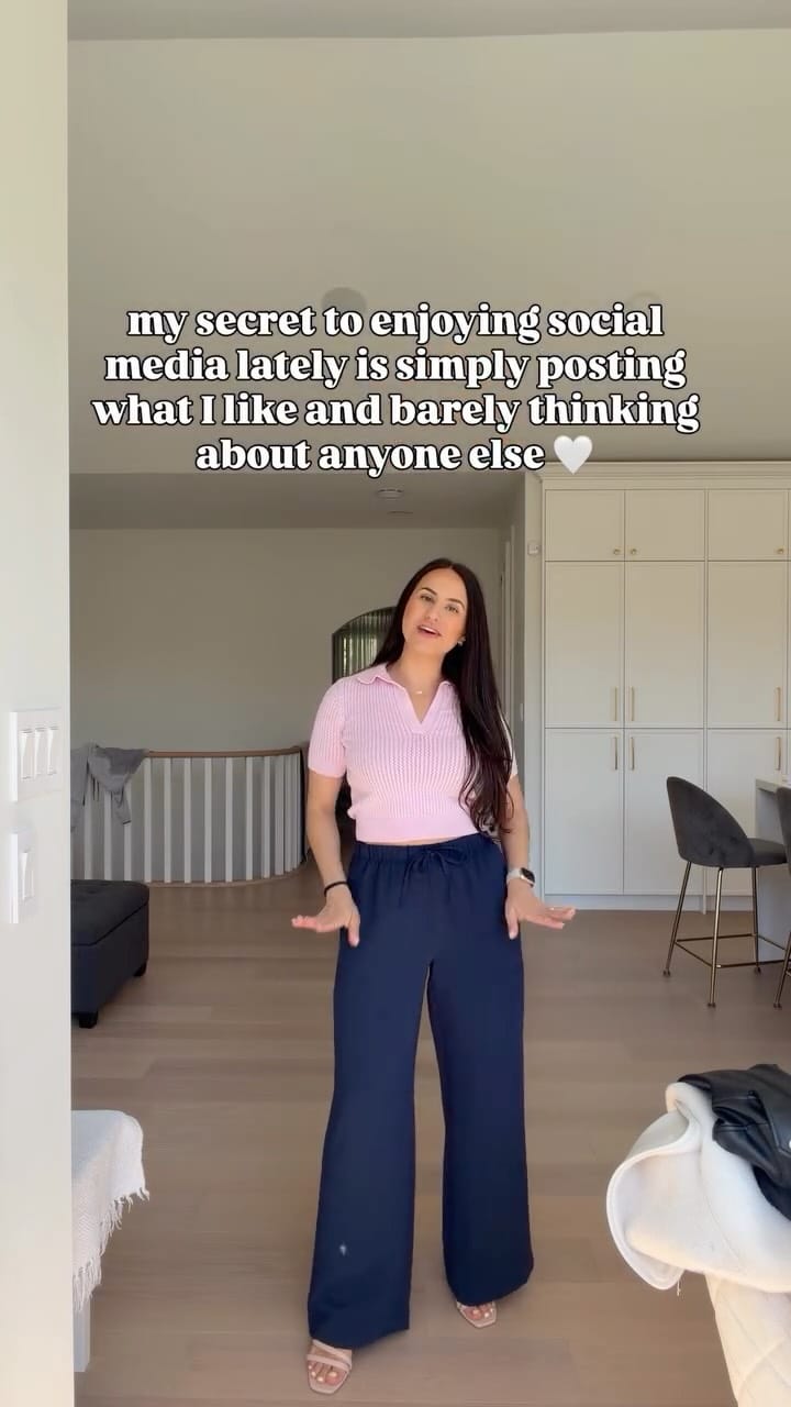 Post 7 by Dr. Sarah Habibi, PhD on Instagram (video)