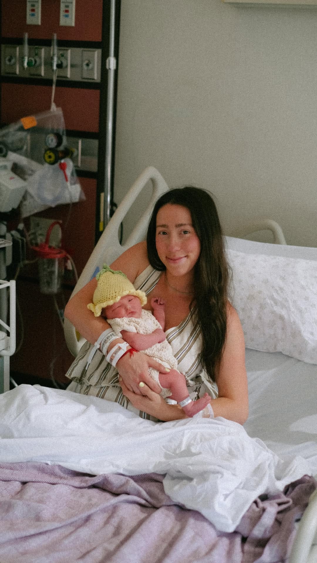 Post 10 by Nikki Koch ♡ Motherhood.Style.Home.UGC on Instagram (video)