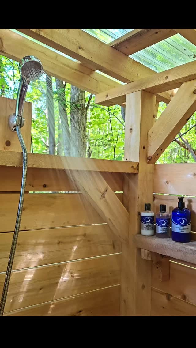 Post 7 by Lunaroma Aromatic Apothecary on Instagram (video)