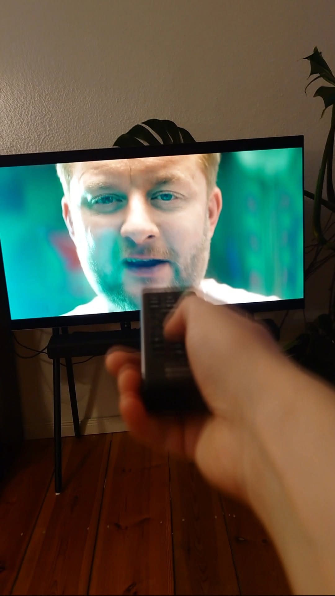 Post 7 by Juse Ju on Instagram (video)