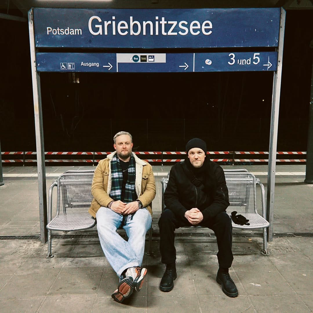 Post 6 by Juse Ju on Instagram (image)