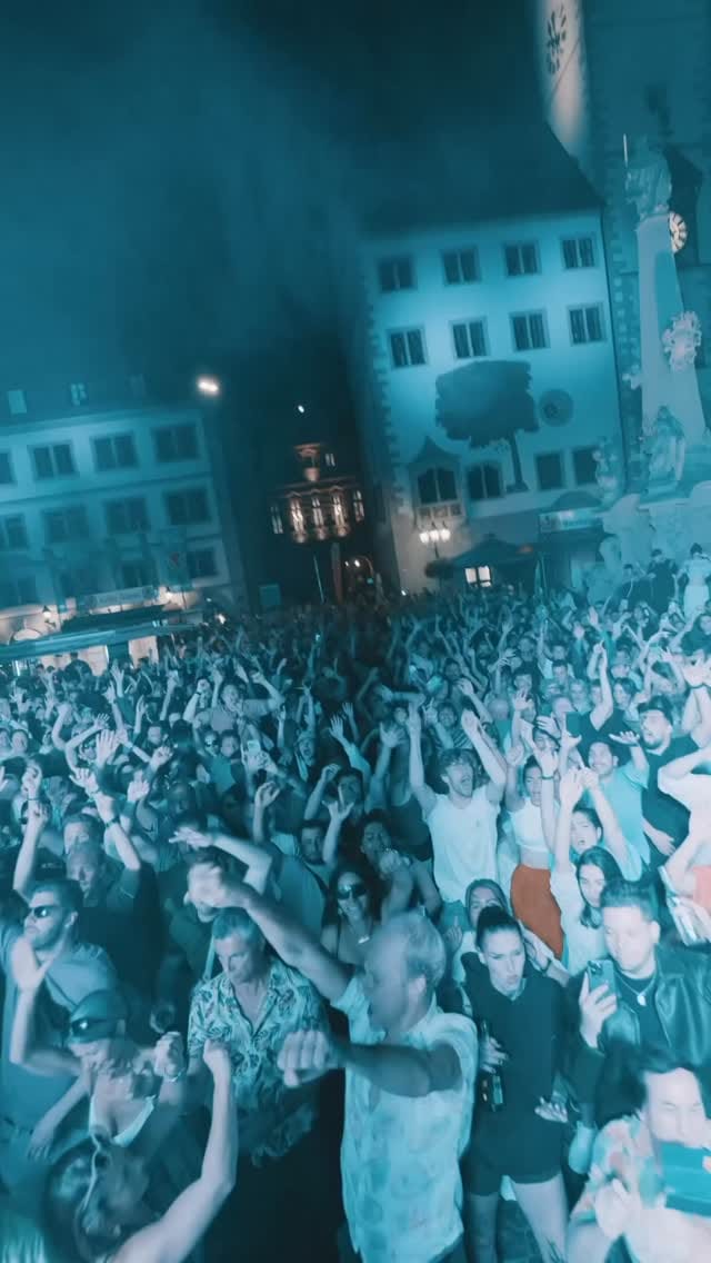 Post 7 by Mark Dekoda on Instagram (video)