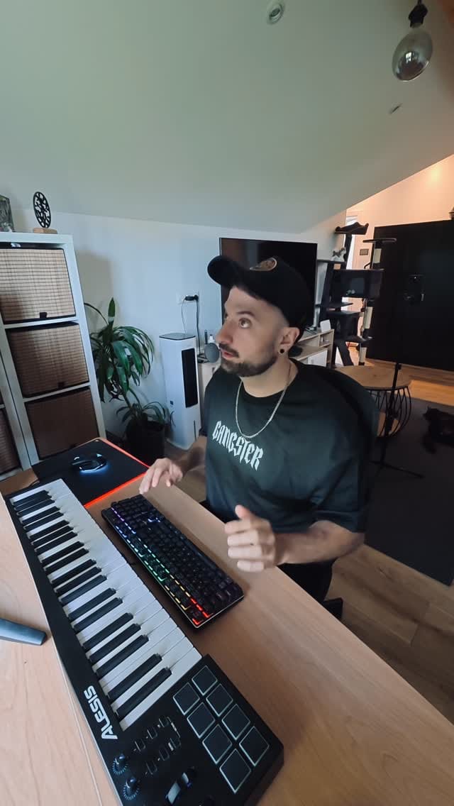 Post 1 by Mark Dekoda on Instagram (video)