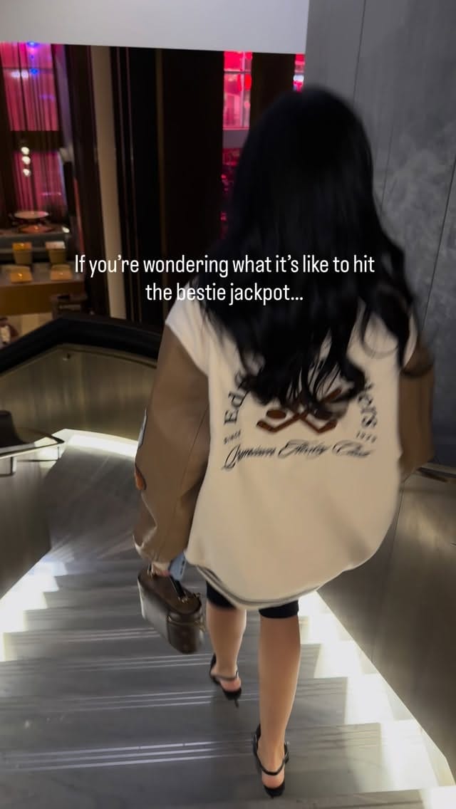Post 7 by Amber White on Instagram (video)