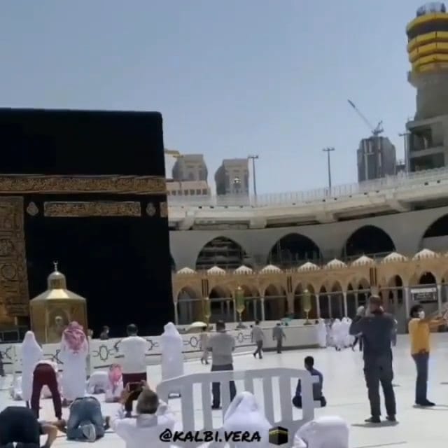Post 3 by I S L A M® on Instagram (video)