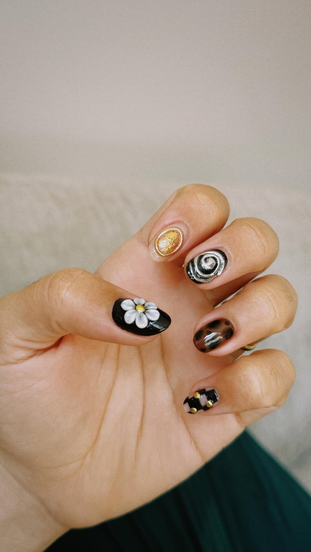 Post 1 by Natalia Schmitzhaus on Instagram (video)