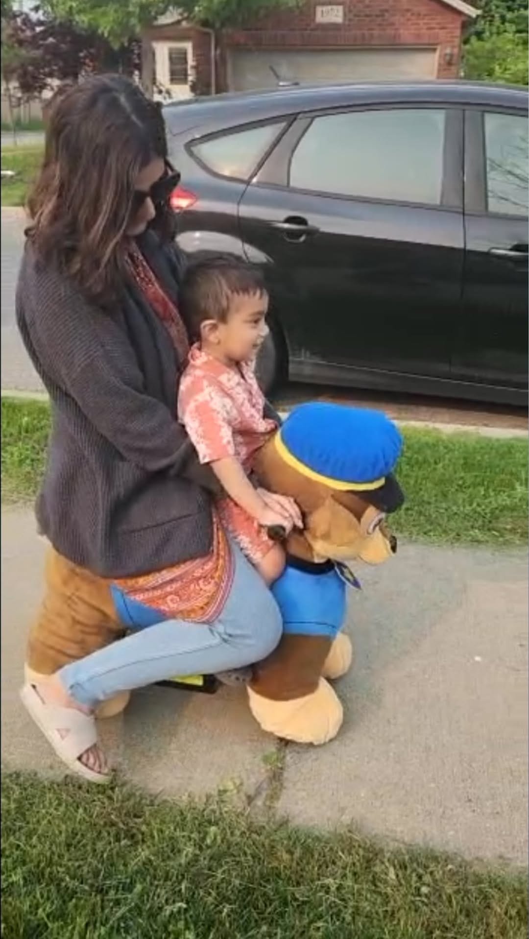Post 9 by Sahar on Instagram (video)