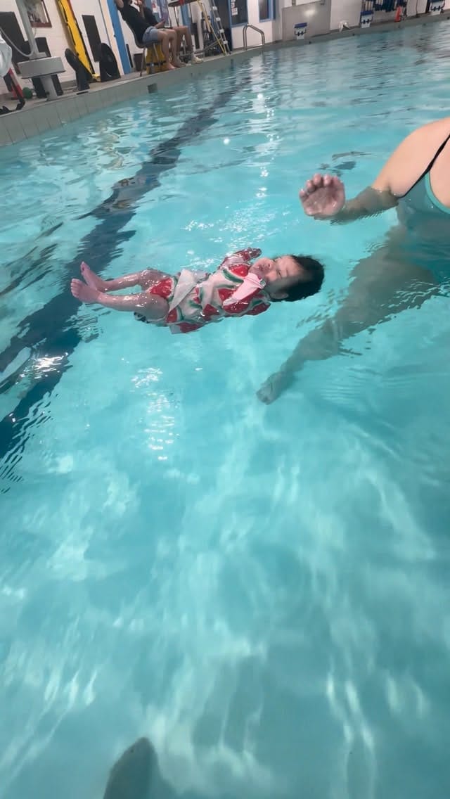 Post 10 by Aquababy on Instagram (video)