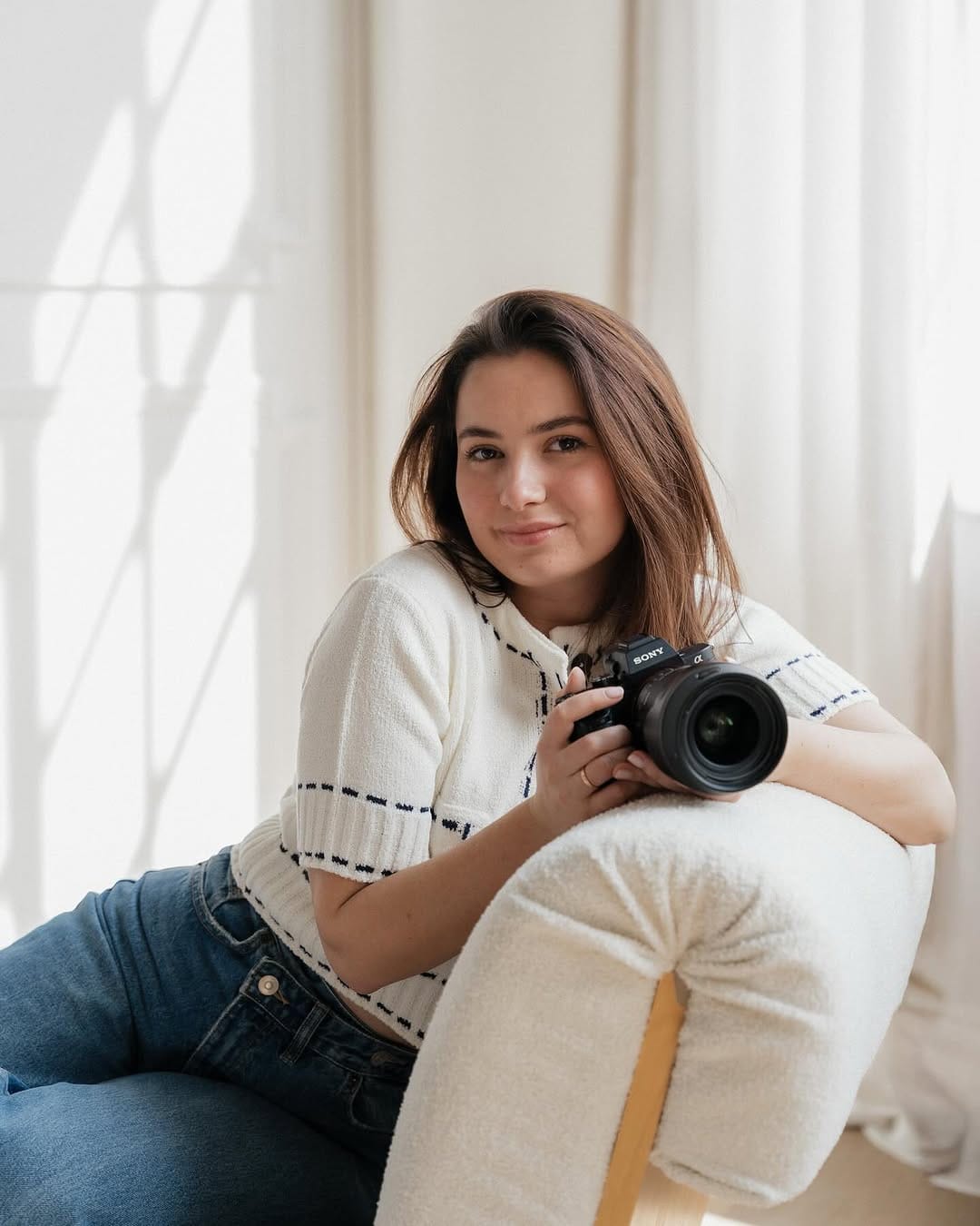 Post 10 by Toronto Family & Maternity Photographer on Instagram (carousel)
