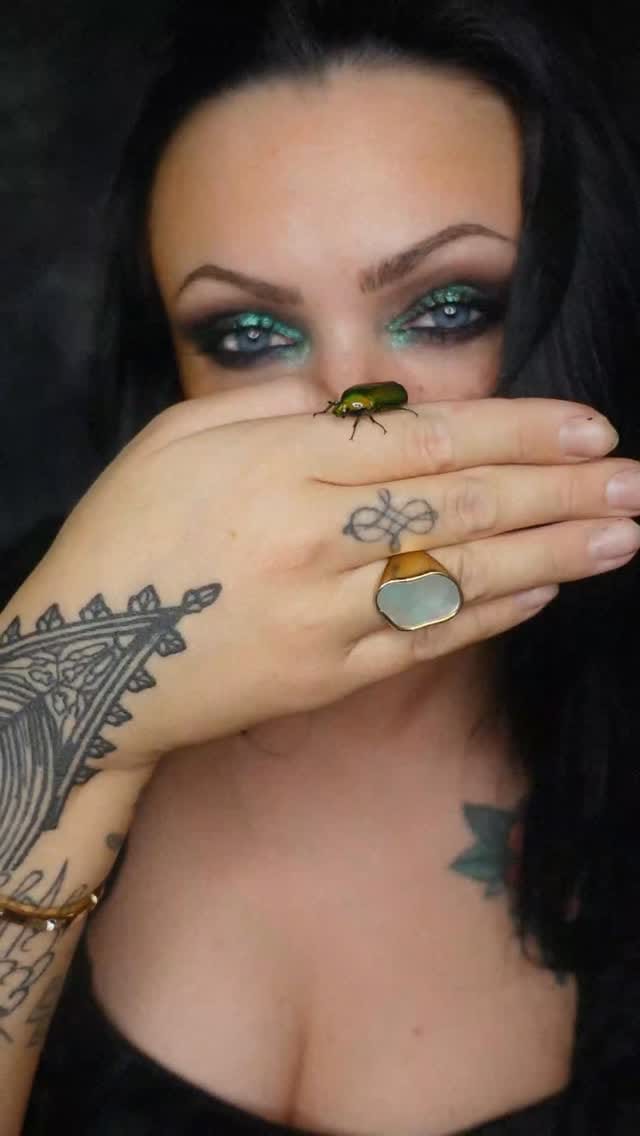 Post 10 by Franca Frankenstein on Instagram (video)