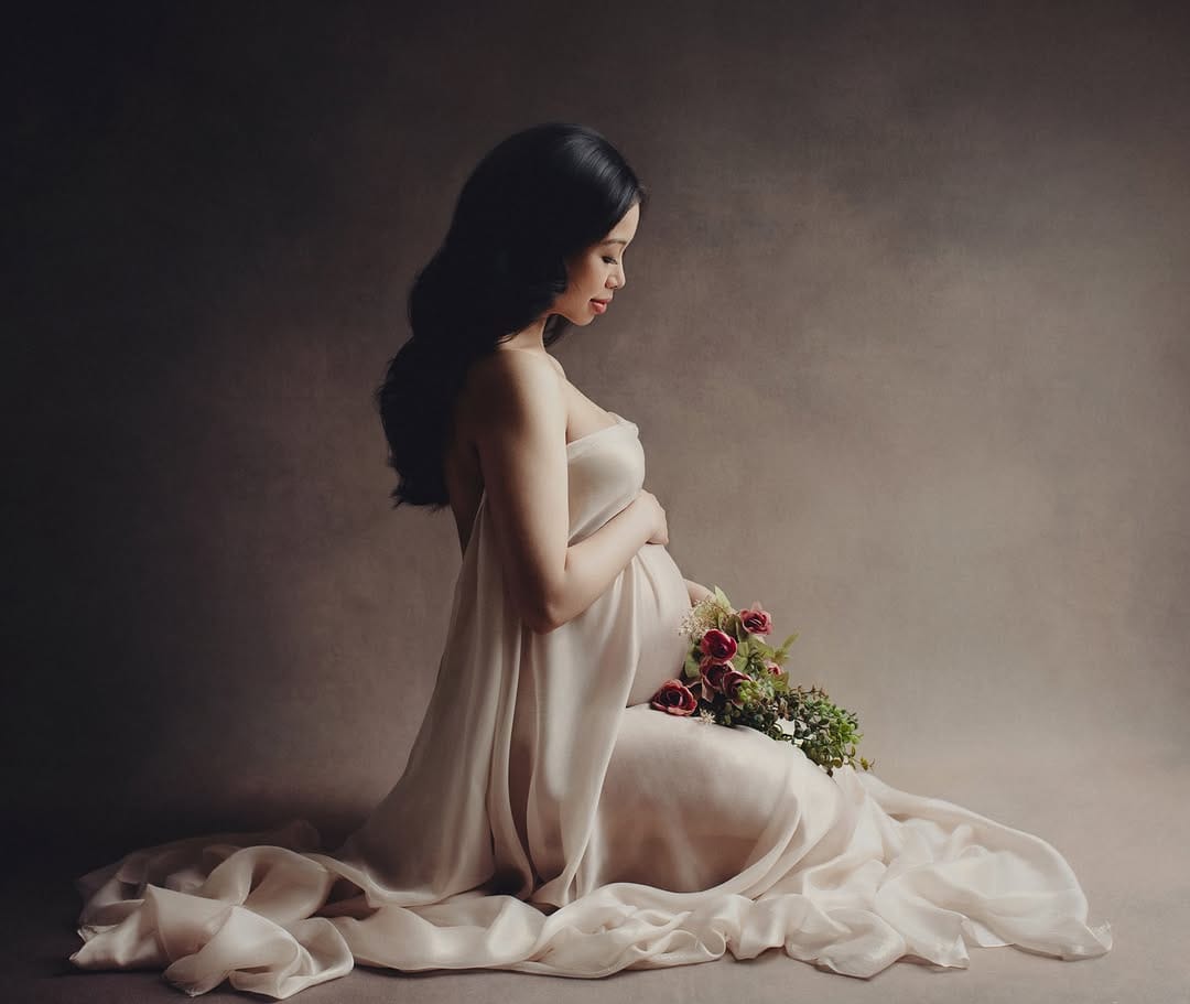 Post 5 by Jafar Edrisi - Newborn & Maternity photographer Vancouver, BC on Instagram (carousel)