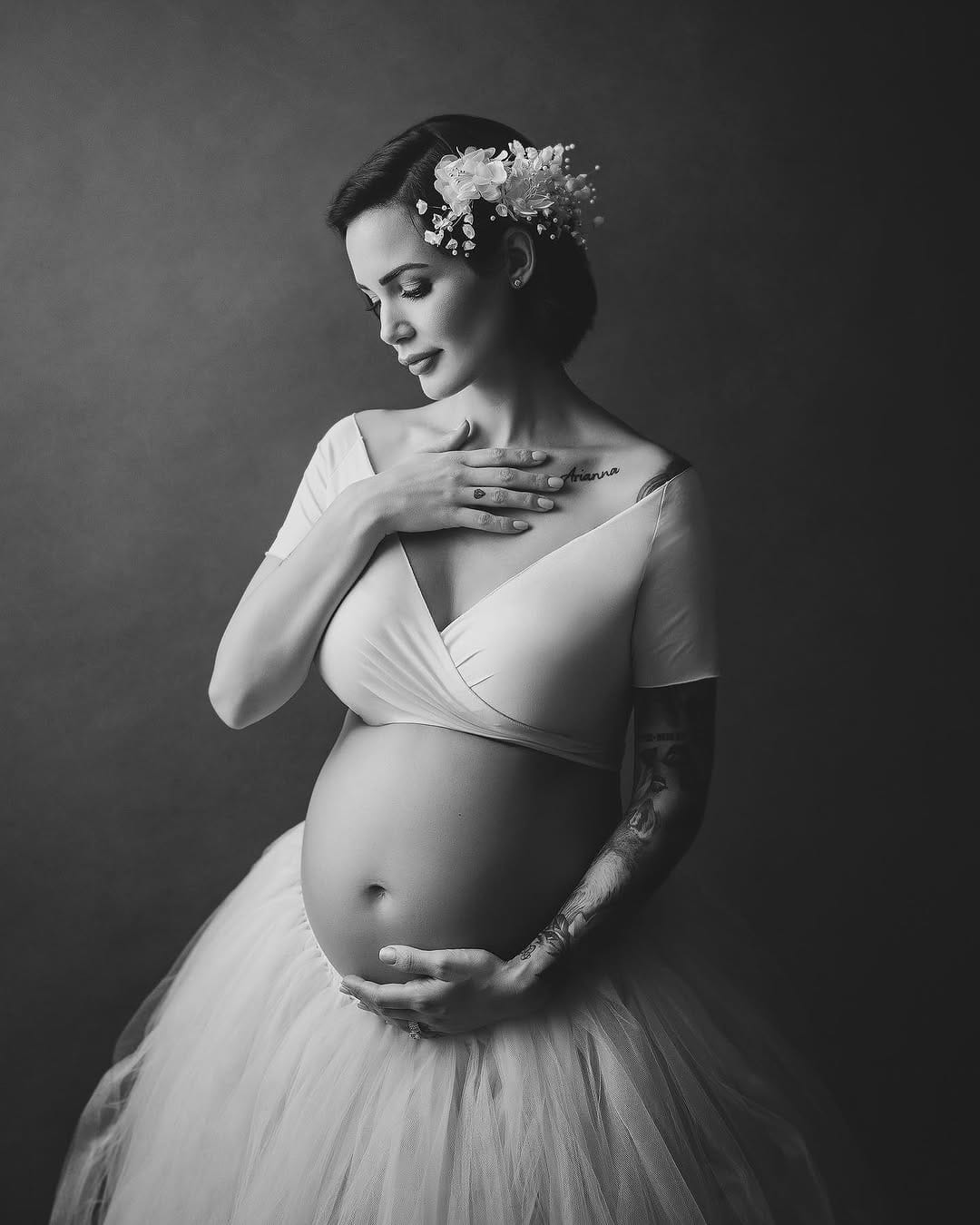 Post 9 by Jafar Edrisi - Newborn & Maternity photographer Vancouver, BC on Instagram (carousel)