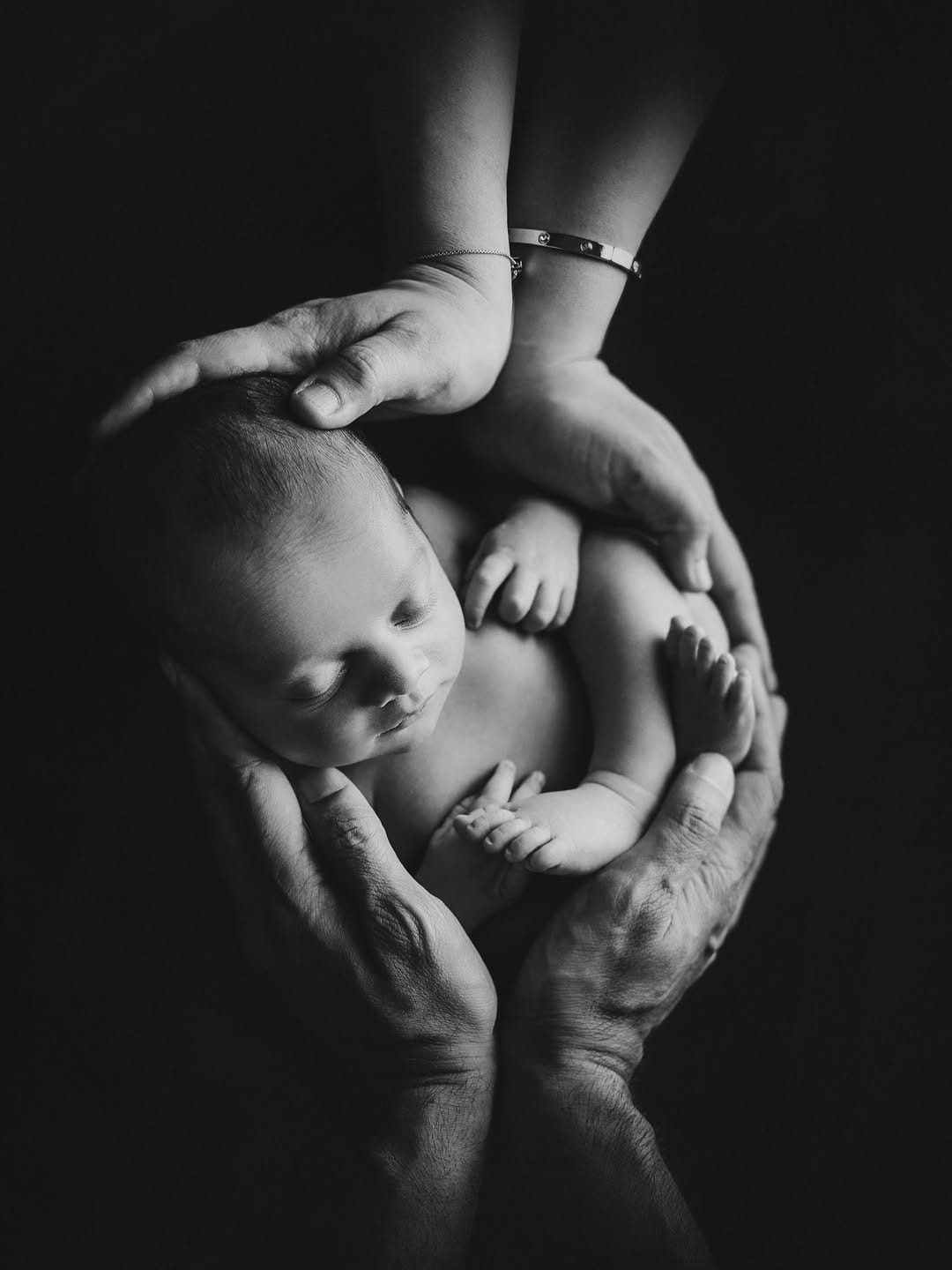 Post 7 by Jafar Edrisi - Newborn & Maternity photographer Vancouver, BC on Instagram (image)