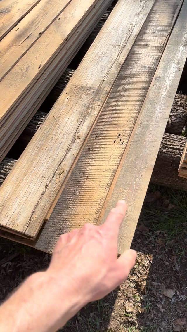 Post 3 by Custom Furniture - Wood Supply on Instagram (video)