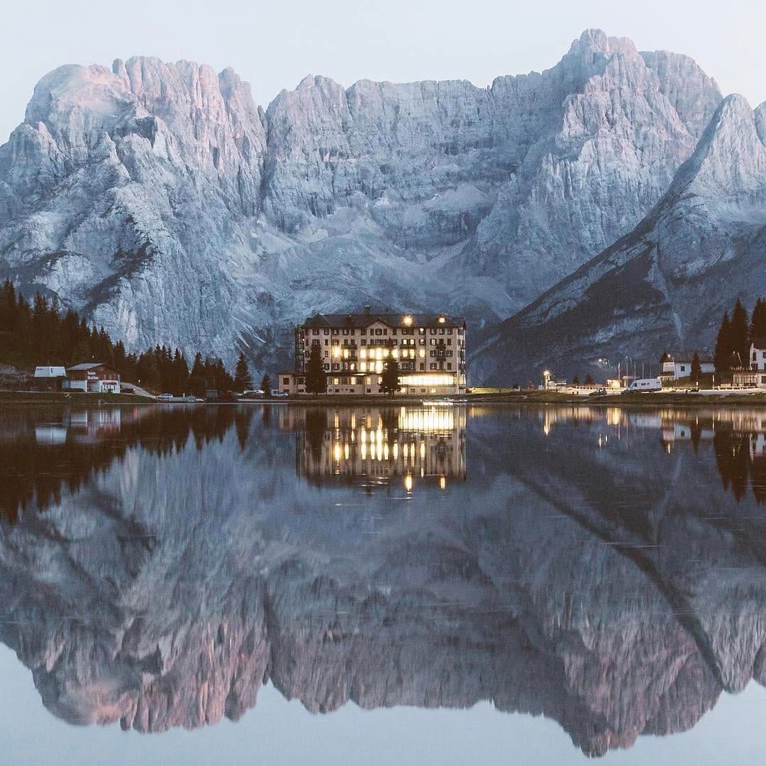 Post 10 by Munich & The Mountains on Instagram (image)