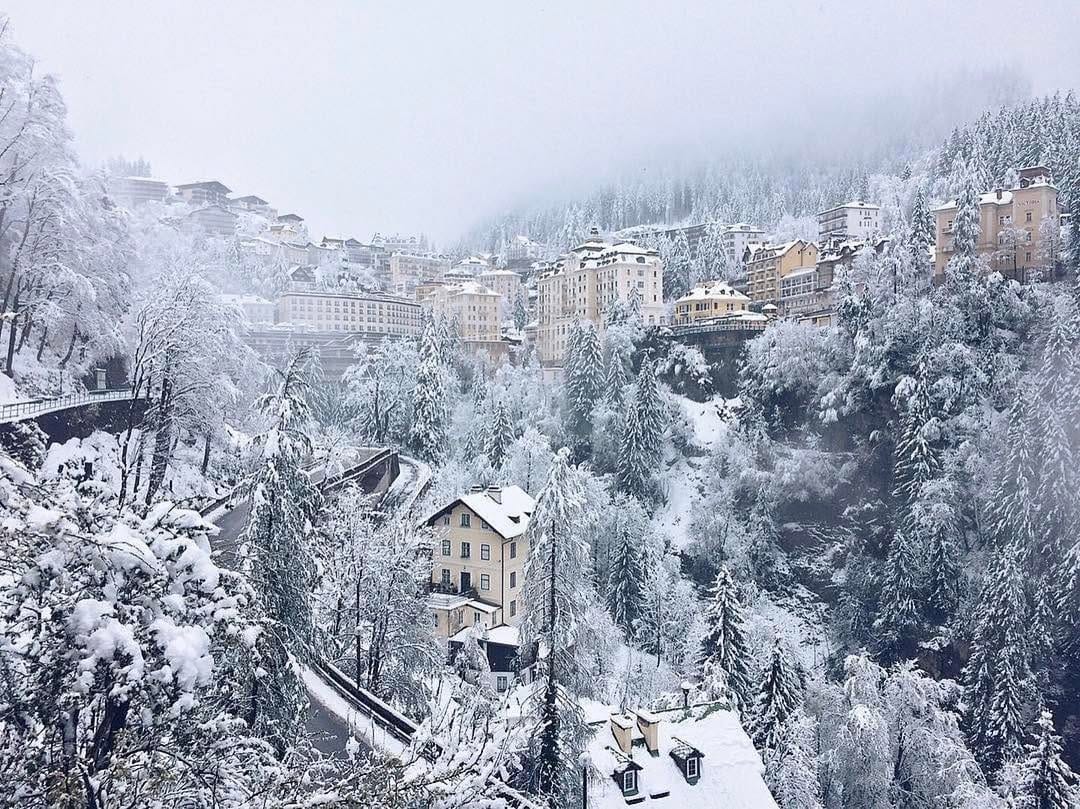 Post 2 by Munich & The Mountains on Instagram (image)