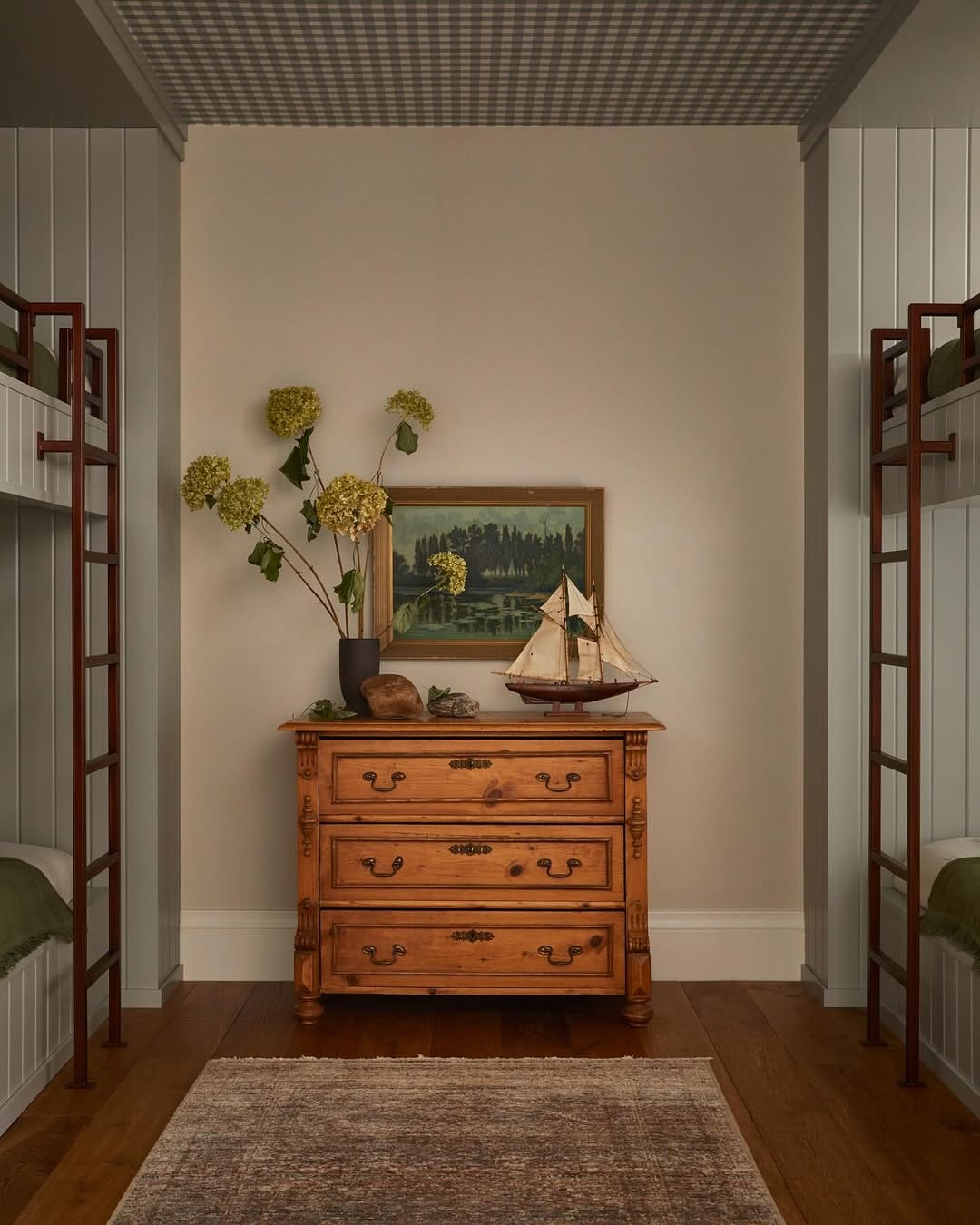 Post 6 by Hilary Ramsay Interiors on Instagram (image)