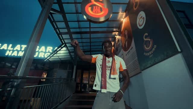 Post 4 by Salim Montari on Instagram (video)