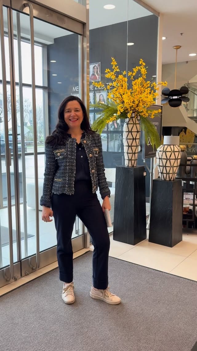 Post 4 by ZILLI HOME INTERIORS on Instagram (video)