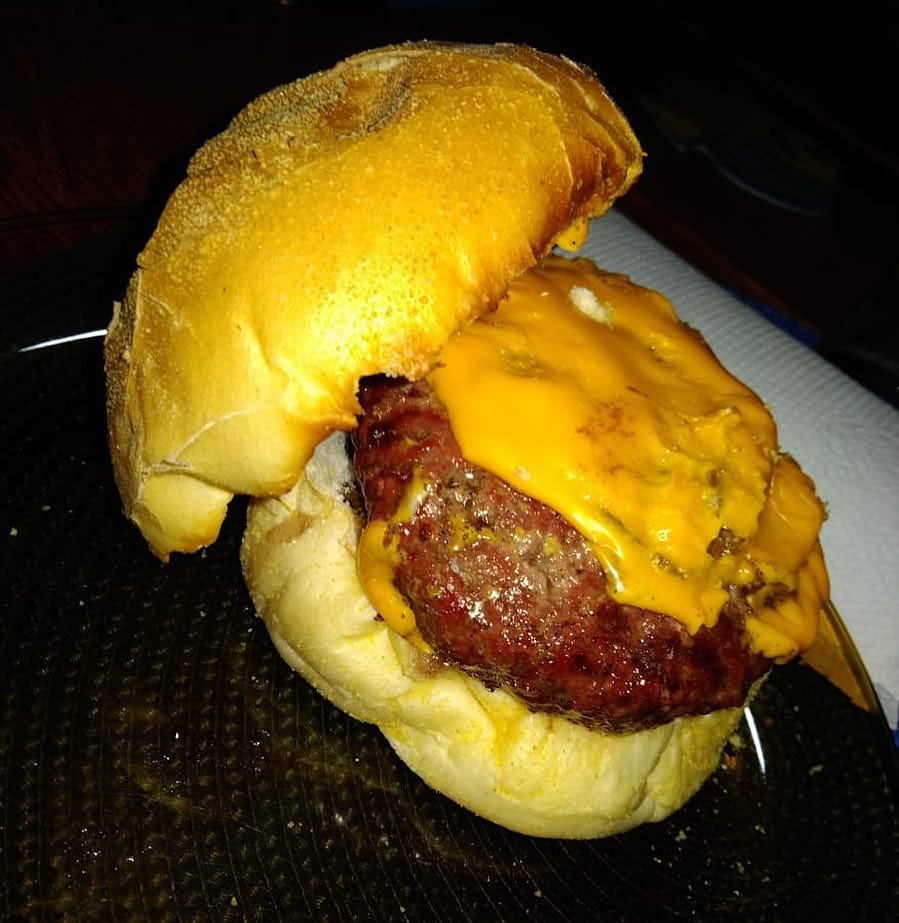 Post 6 by Xirú Burger on Instagram (image)