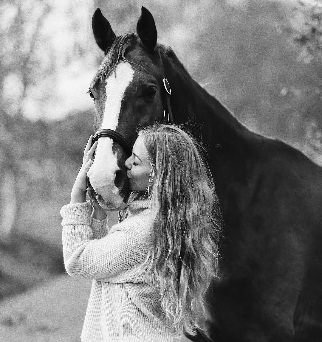 Post 1 by VICTORIA R on Instagram (image)