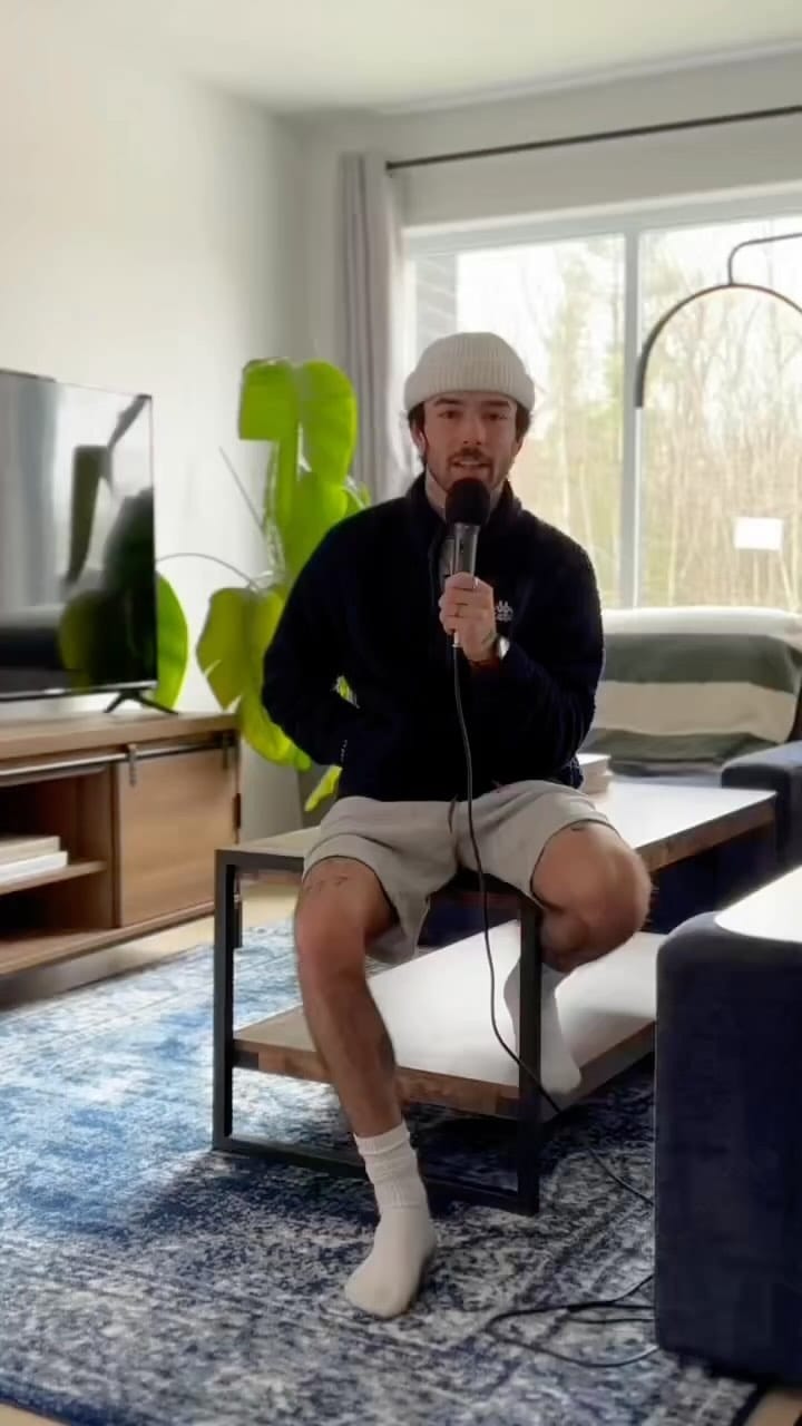 Post 10 by The Rugs Outlet Canada l Rugs & Home Decor on Instagram (video)