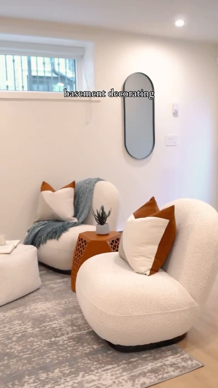 Post 1 by The Rugs Outlet Canada l Rugs & Home Decor on Instagram (video)