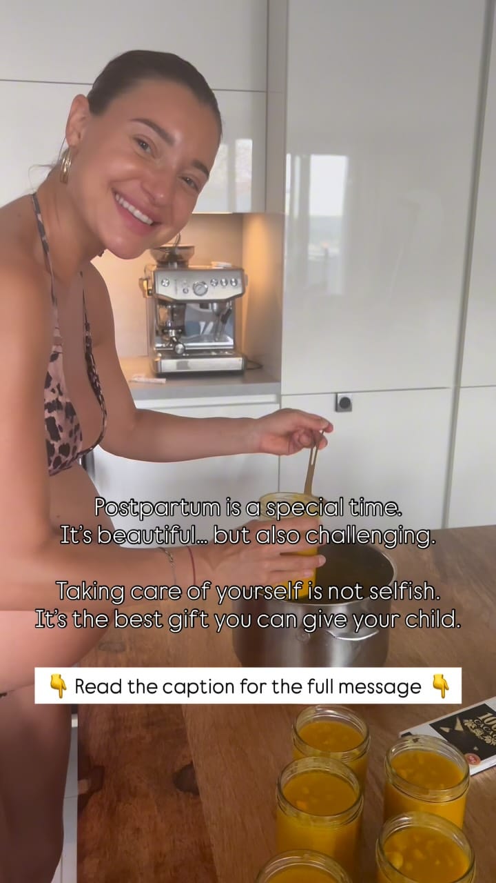 Post 8 by Viktoria Nowak on Instagram (video)
