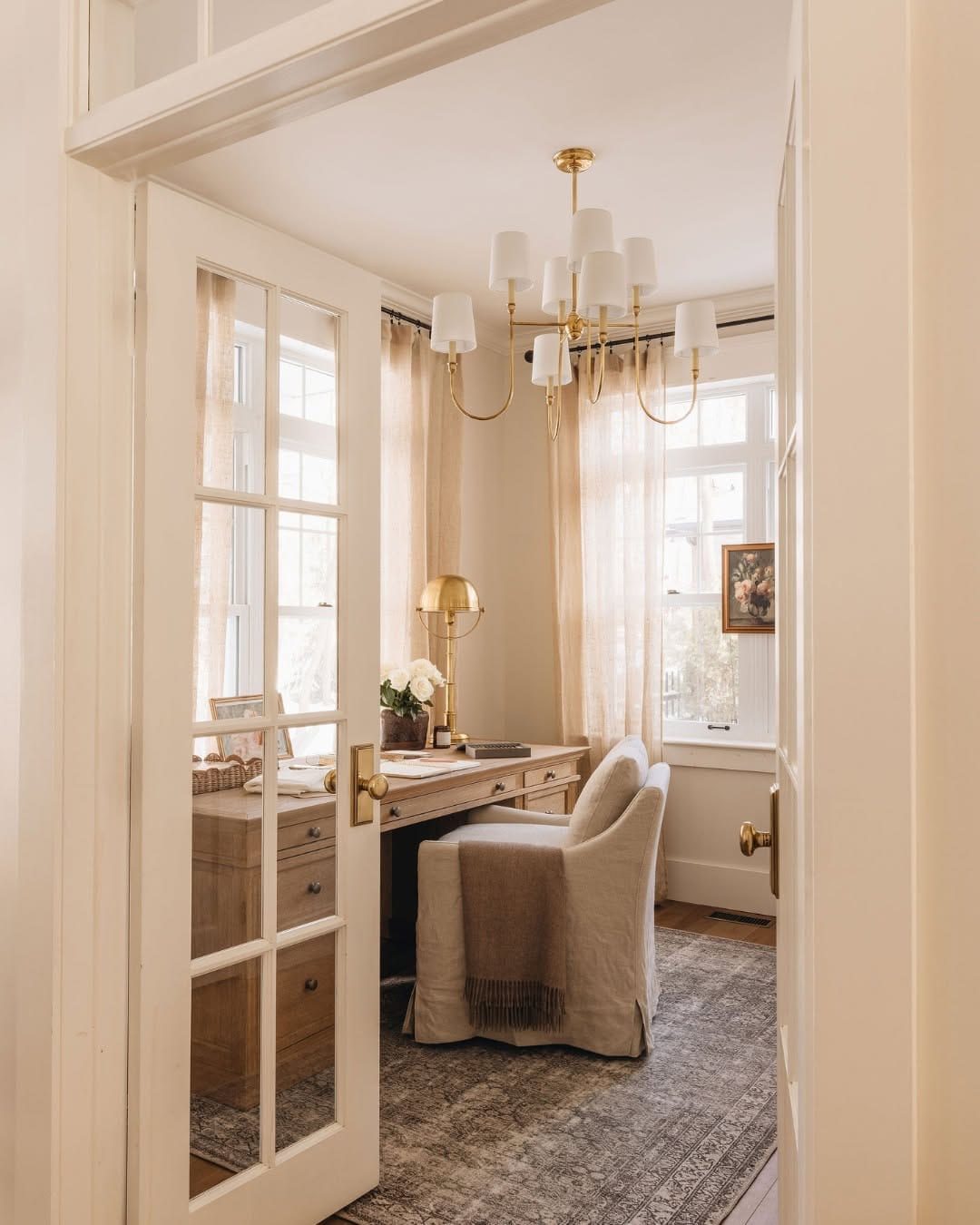 Post 7 by Also : Drummond House Plans on Instagram (carousel)