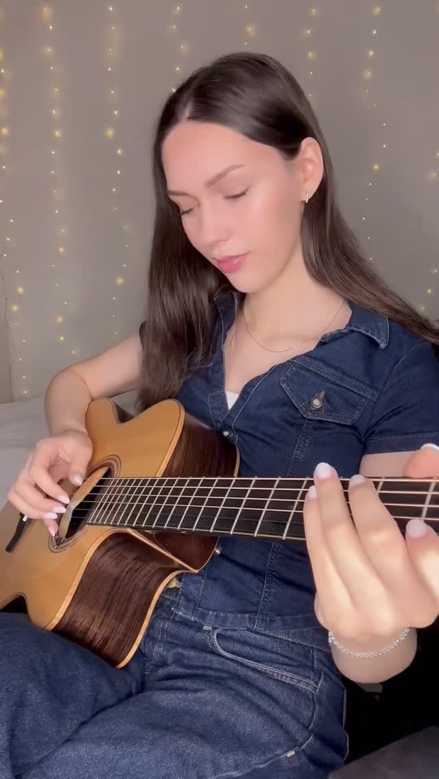 Post 2 by Josie Stickdorn on Instagram (video)