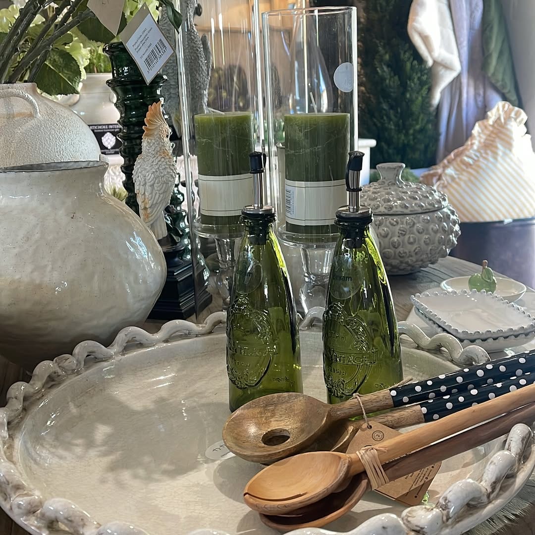 Post 6 by Artichoke Interiors / Home Decor & Design on Instagram (image)