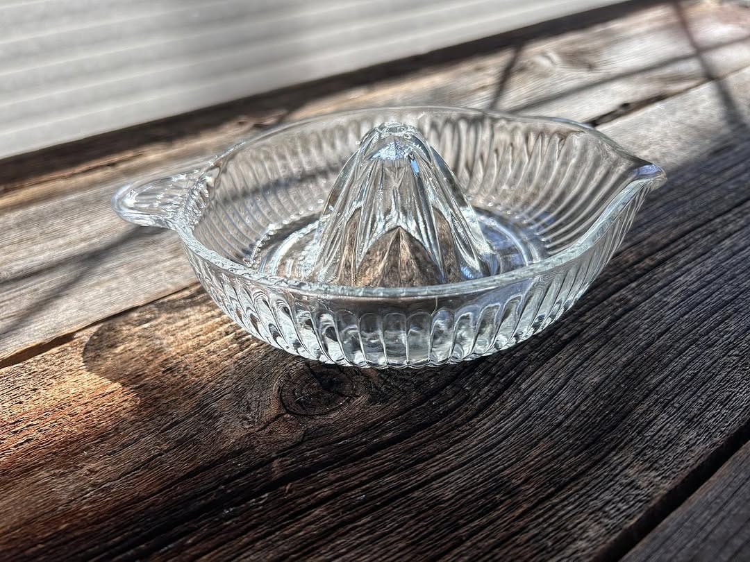Post 7 by Curated Vintage & Brand New Kitchenware on Instagram (carousel)