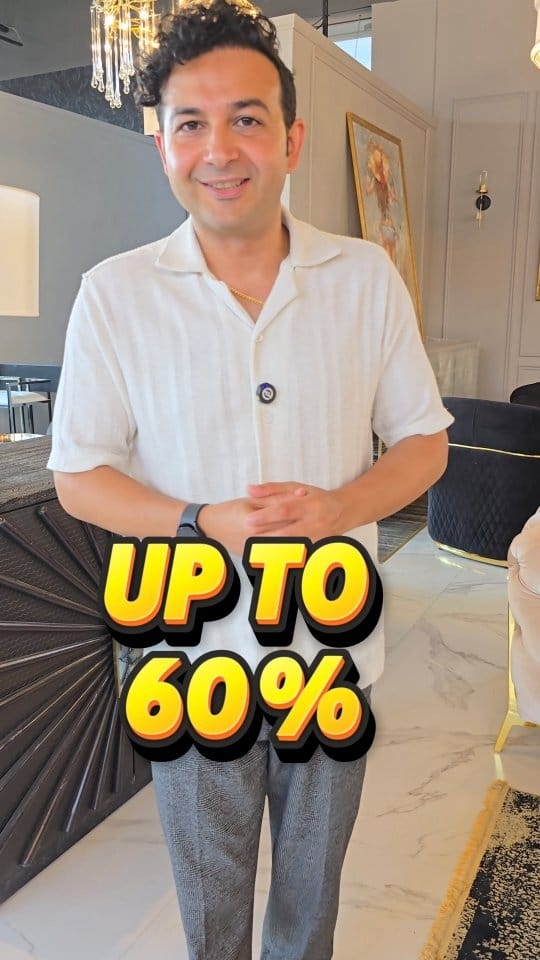 Post 4 by DREAM ART GALLERY (AURORA) on Instagram (video)