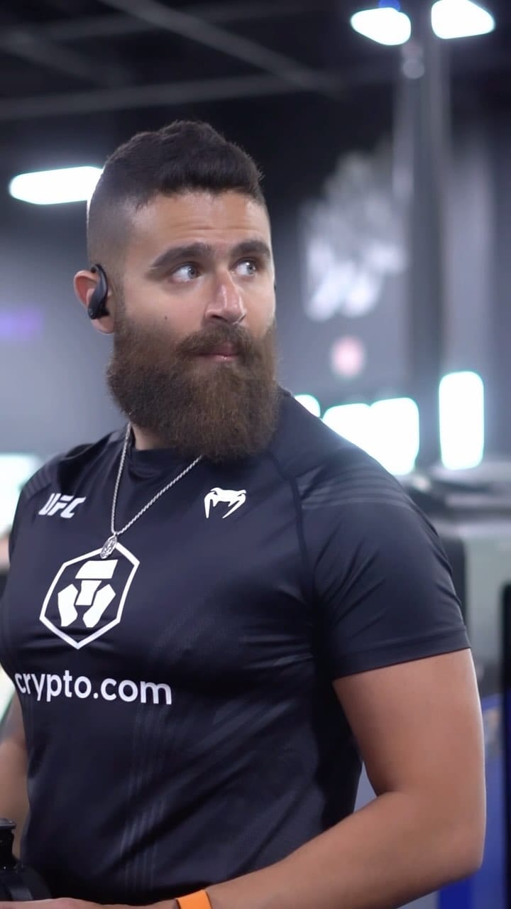 Post 3 by Elio Boutros on Instagram (video)