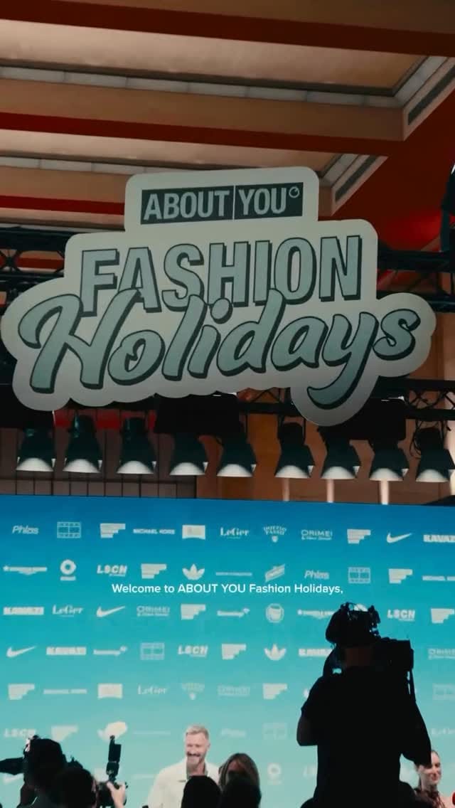 Post 2 by chrissie moissl 🧿 beauty & art on Instagram (video)