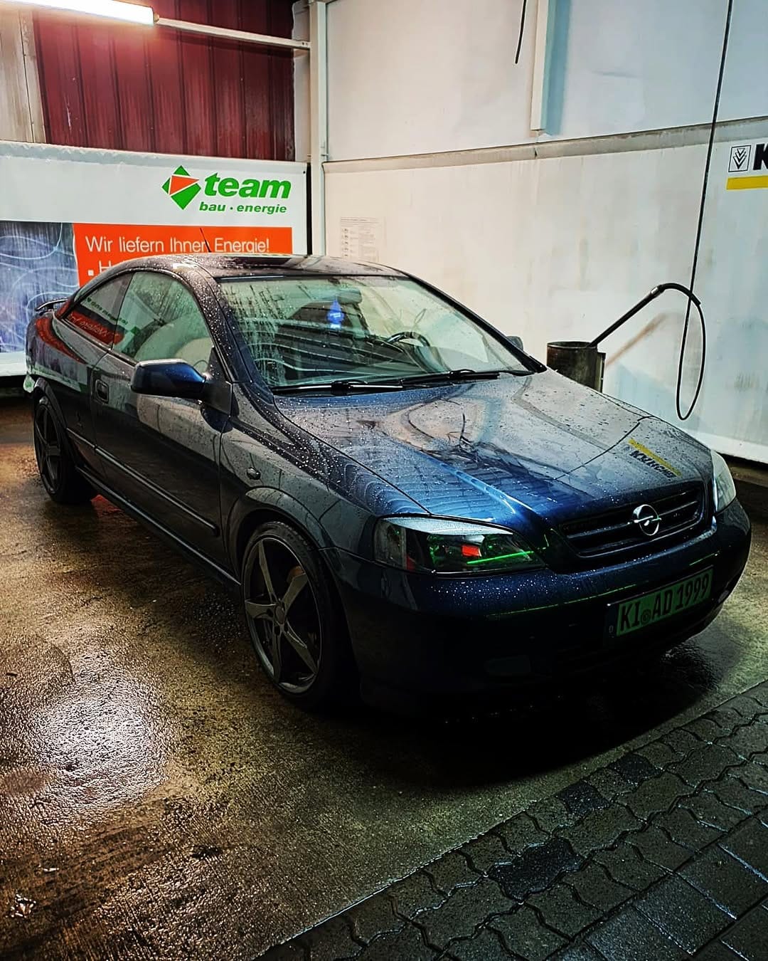 Post 7 by @opel_army on Instagram (image)