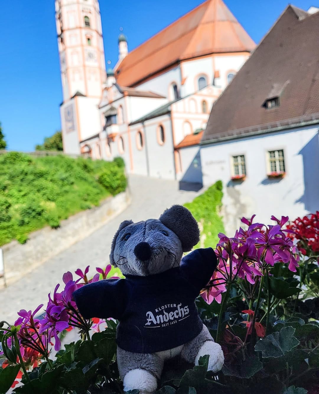Post 1 by Kloster Andechs on Instagram (image)
