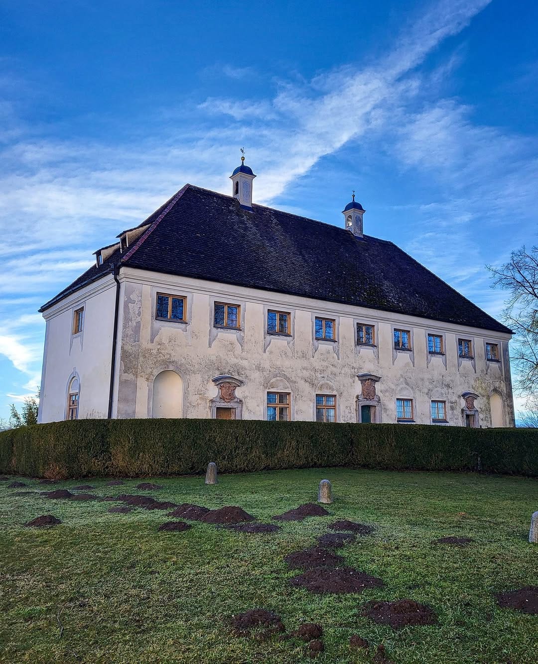 Post 10 by Kloster Andechs on Instagram (image)