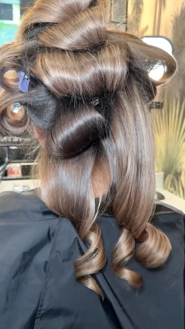 Post 9 by Minnie Faye Rayment on Instagram (video)