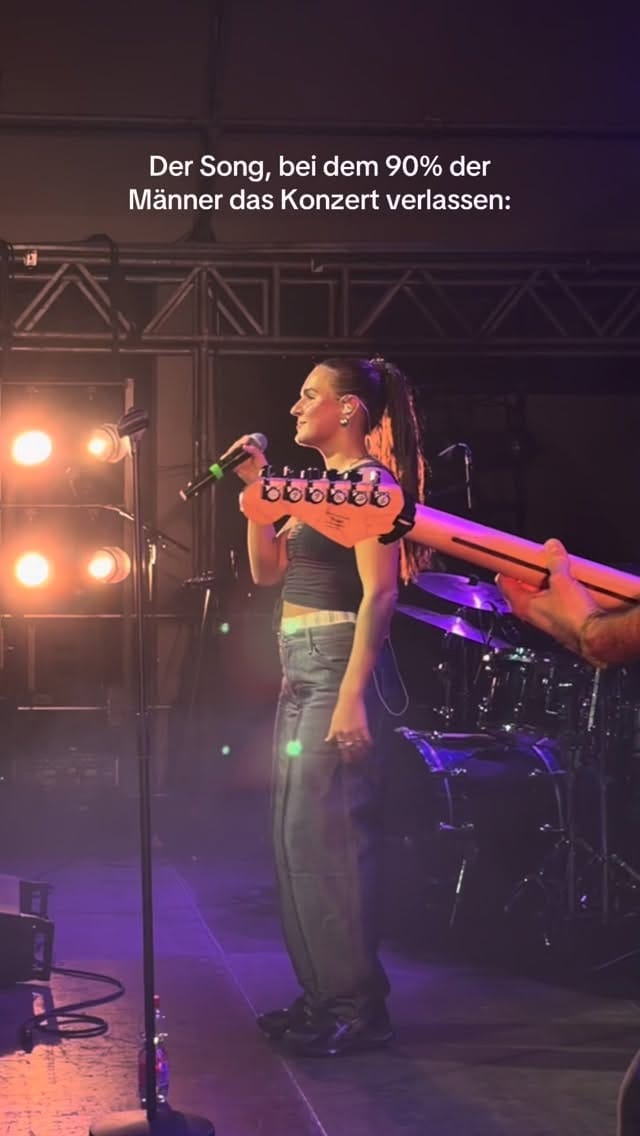 Post 9 by Sandra Hesch on Instagram (video)