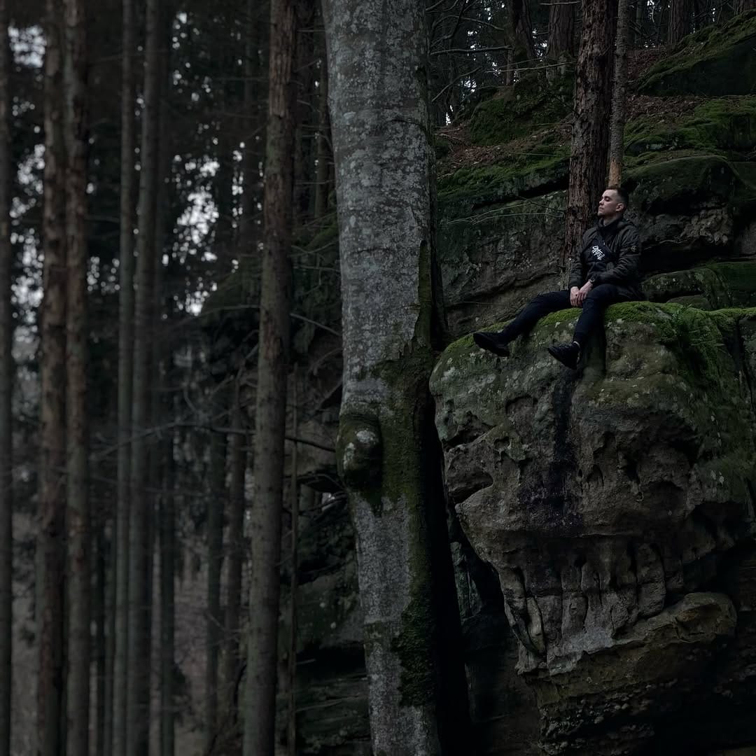 Post 10 by Vladimir Zhirovoi on Instagram (image)